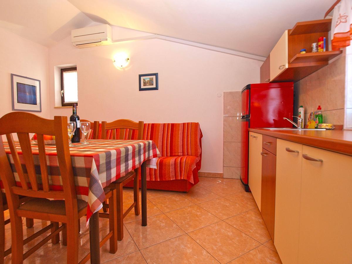 Apartments Blazenka 1270 Pula Exterior foto