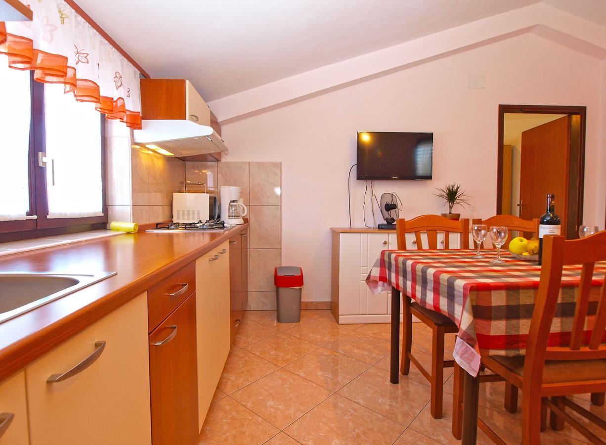 Apartments Blazenka 1270 Pula Exterior foto