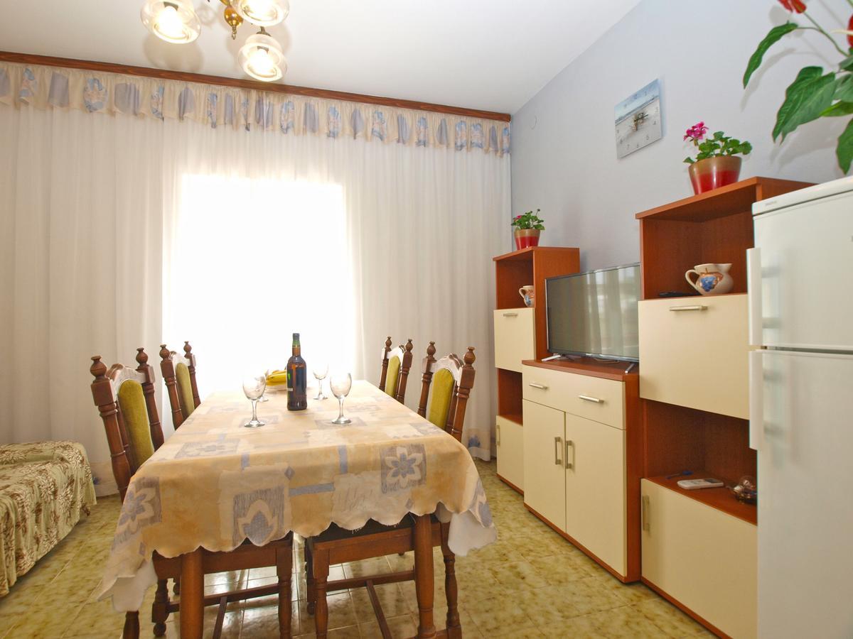Apartments Blazenka 1270 Pula Exterior foto